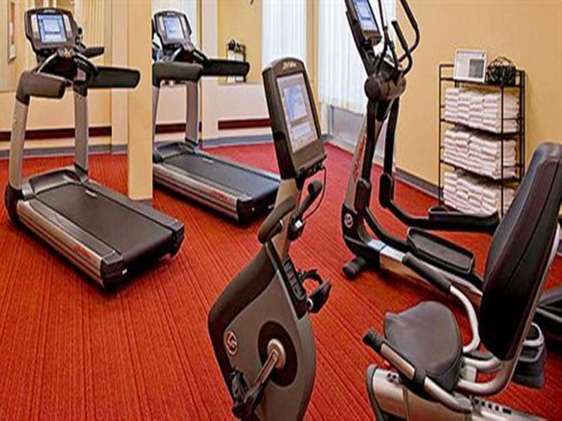 Comfort Suites Milwaukee West Ngoại thất bức ảnh