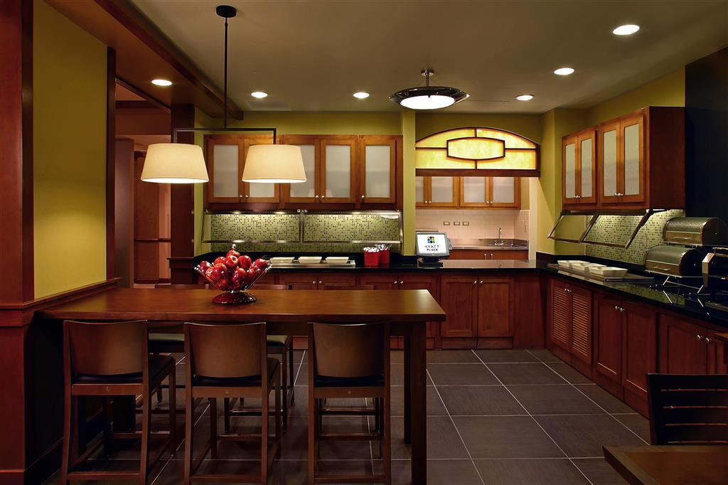 Comfort Suites Milwaukee West Nhà hàng bức ảnh